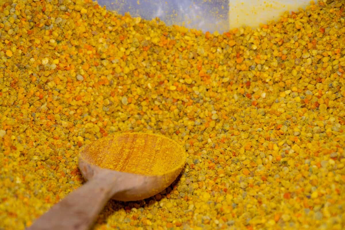 Why Do Beekeepers Collect Pollen? Is It Harmful? Bee Keeper Facts